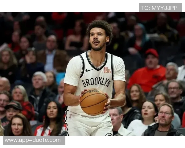 泰伦卢称赞首发球员首节表现出色展现良好比赛风格