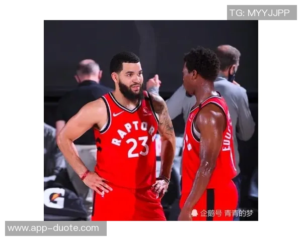 范弗里特感恩小卡助力夺冠赞其让自己获得丰厚收入