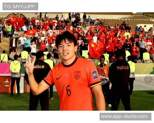 中国球员徐彬成功登陆英格兰联赛董路发文祝贺引发热议