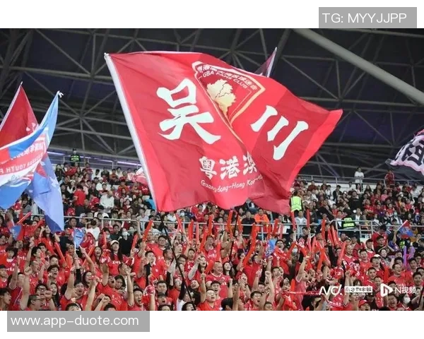 罗塞尼尔期待球队展现流畅足球让球迷尽享精彩表现