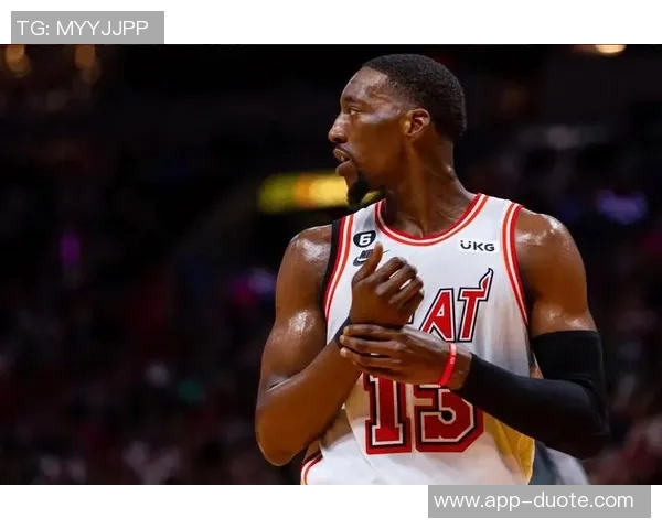 阿德巴约坚定信念不惧外界评价自信投篮能力展现个人风采 阿德巴约坚定信念不惧外界评价自信投篮能力展现个人风采